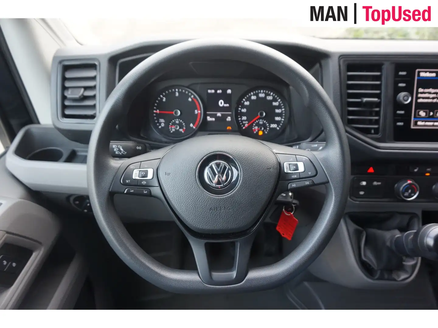 Volkswagen Crafter 35 2.0 TDI L4H3 Highline / Trekhaak / 3000KG Trekg Grijs - 2