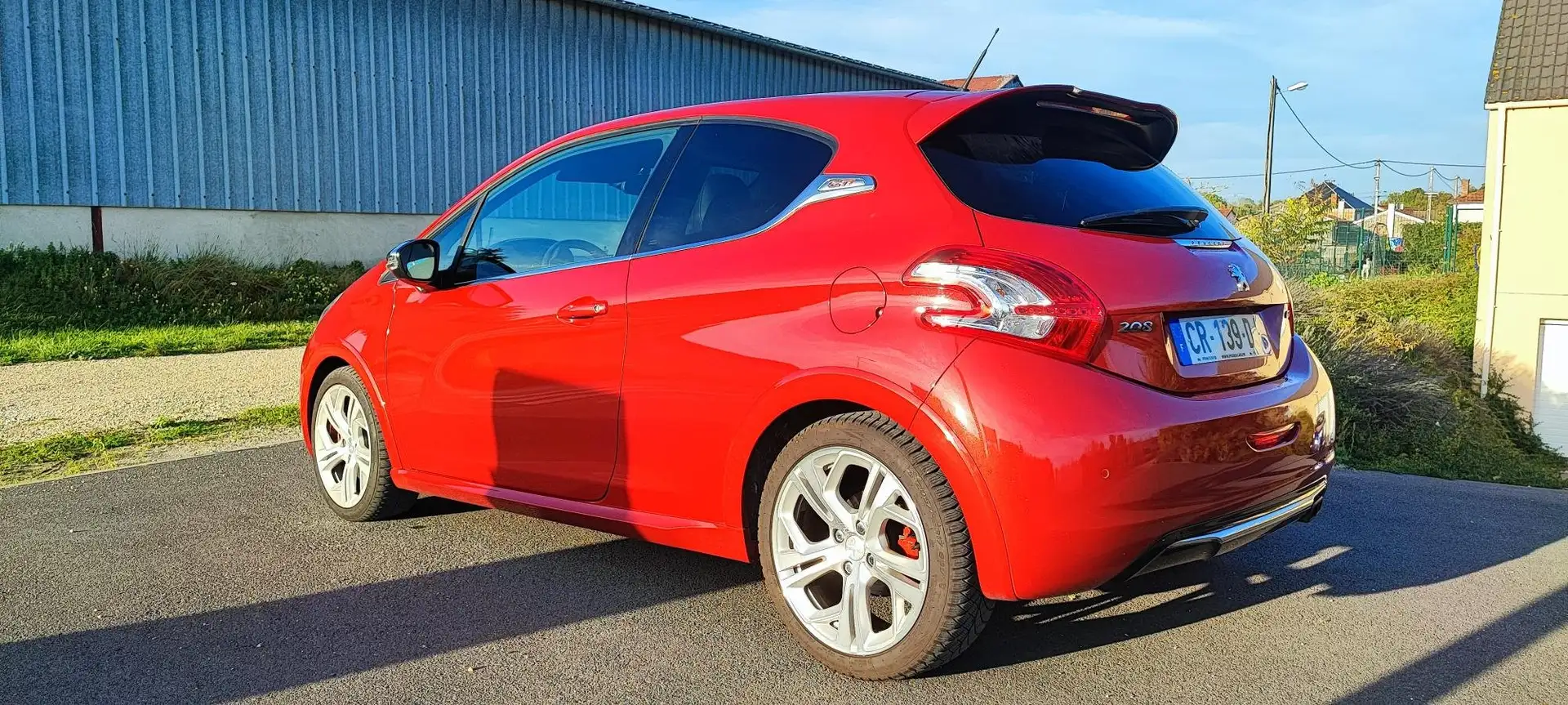 Peugeot 208 208 1.6 THP 200ch BVM6 GTi Rouge - 2