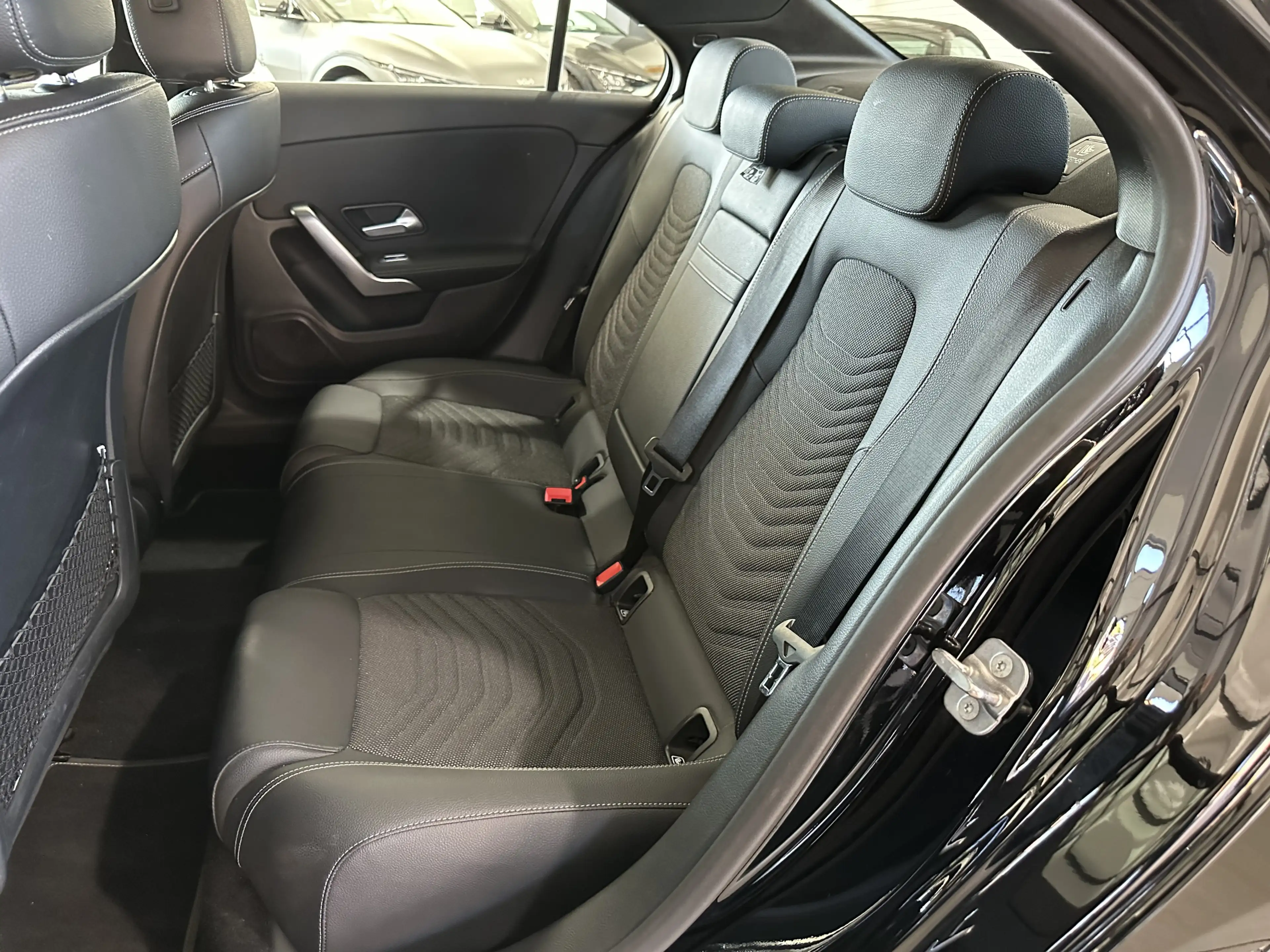 Mercedes-Benz A 180 d Progressive DIS MULTIBEAM 360 HandsFree — photo 20