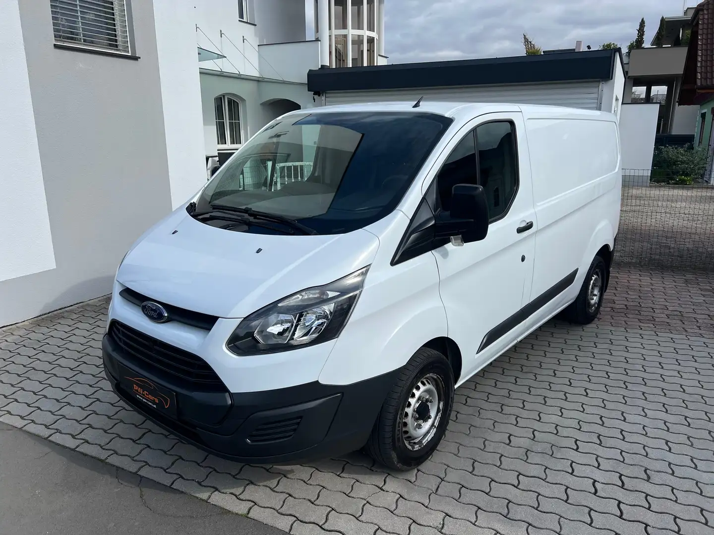 Ford Transit Custom Kasten 2,2 TDCi KLIMA, MFA, AHK, ERSTBESITZ USW. Wit - 1