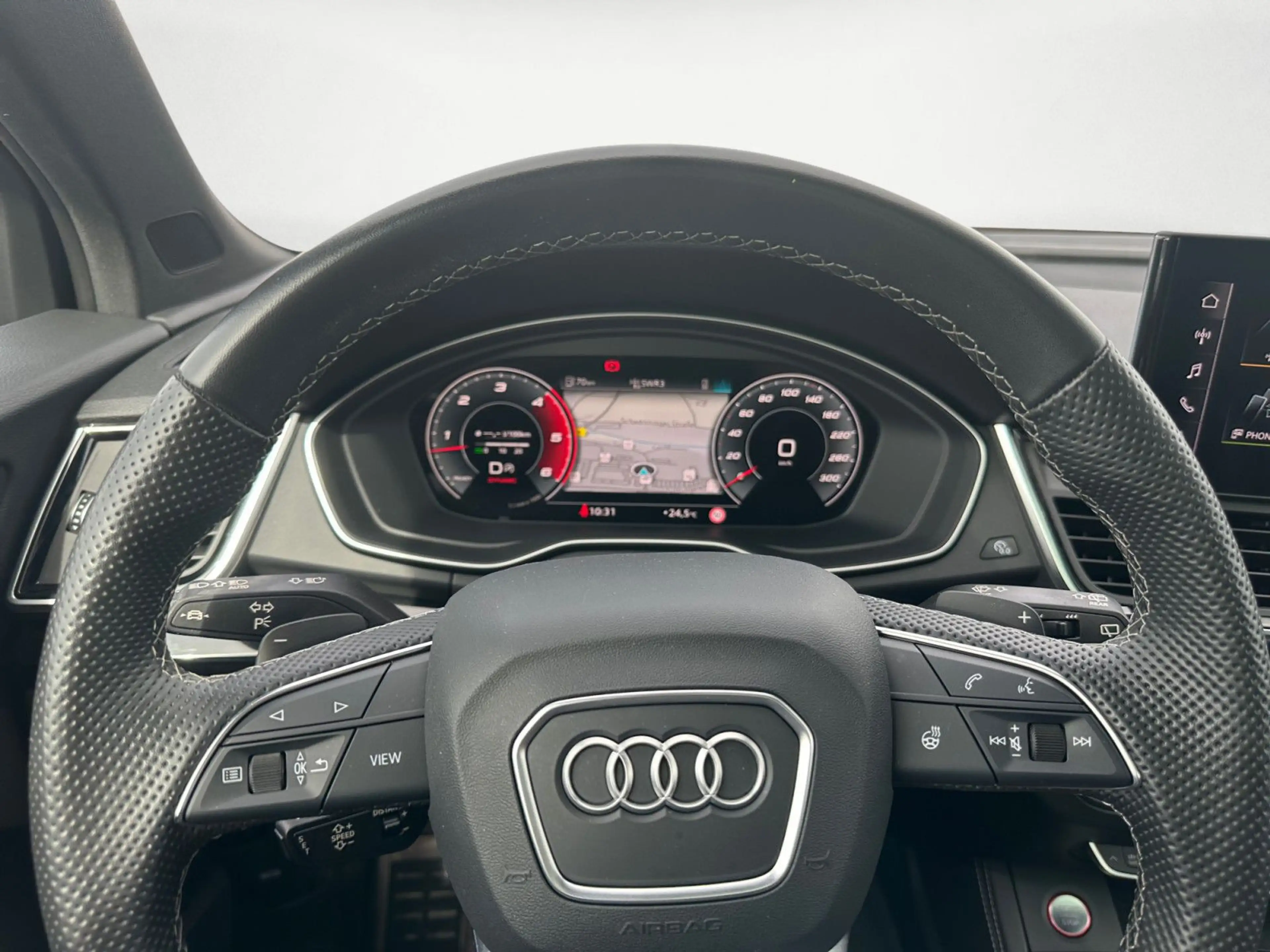 Audi SQ5 TDI quattro AHK Pano HUD AirSuspen — photo 11