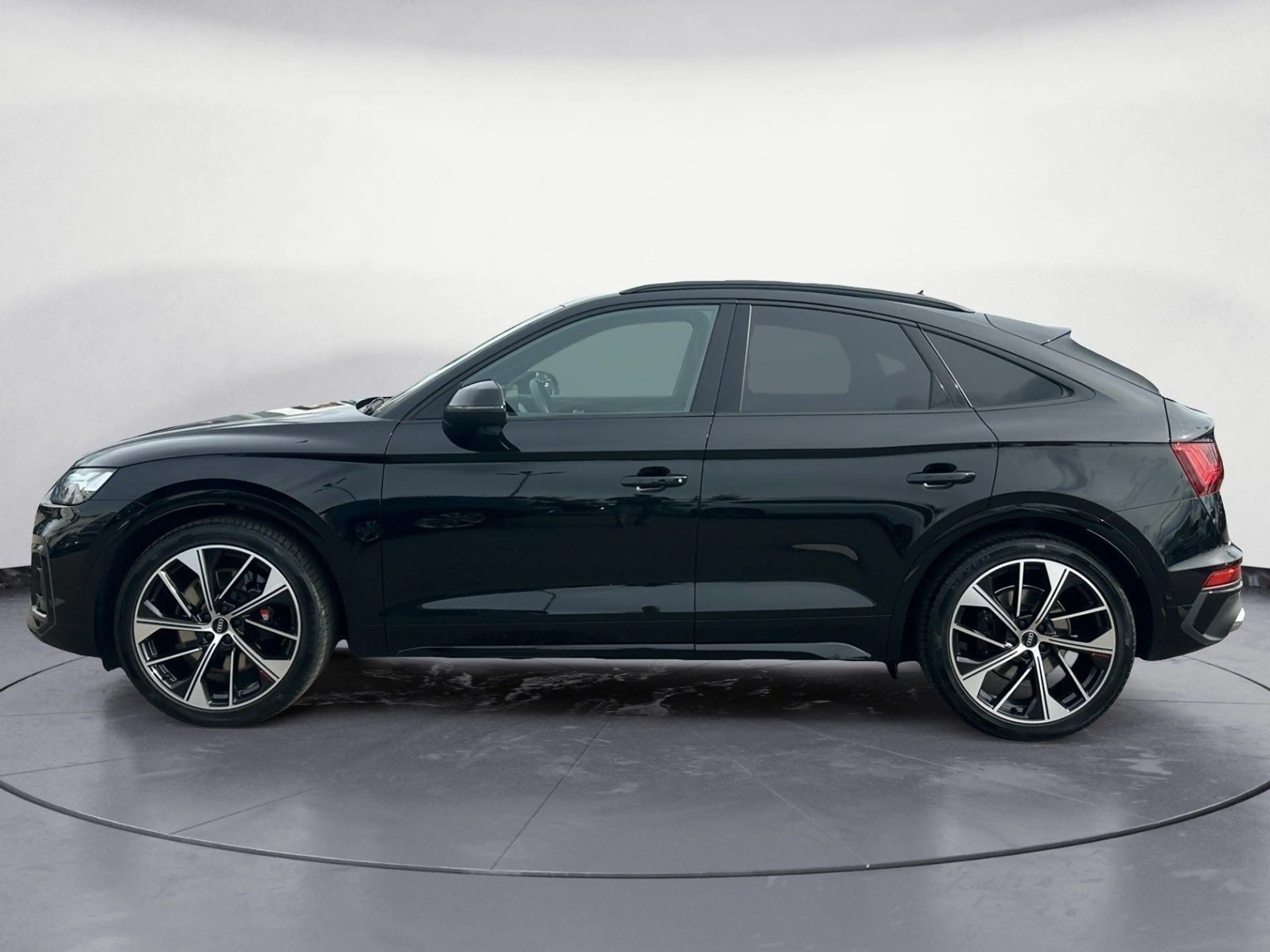 Audi SQ5 TDI quattro AHK Pano HUD AirSuspen — photo 3