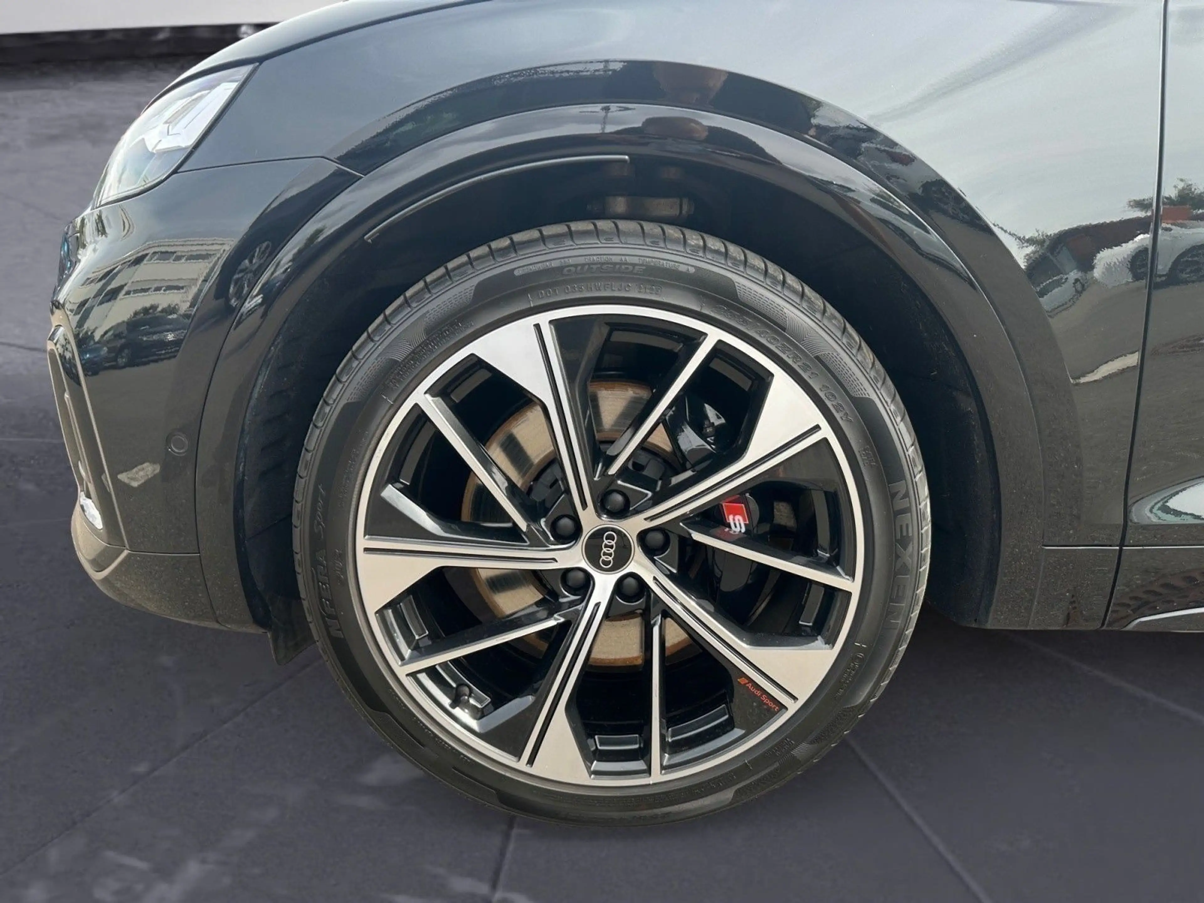 Audi SQ5 TDI quattro AHK Pano HUD AirSuspen — photo 7