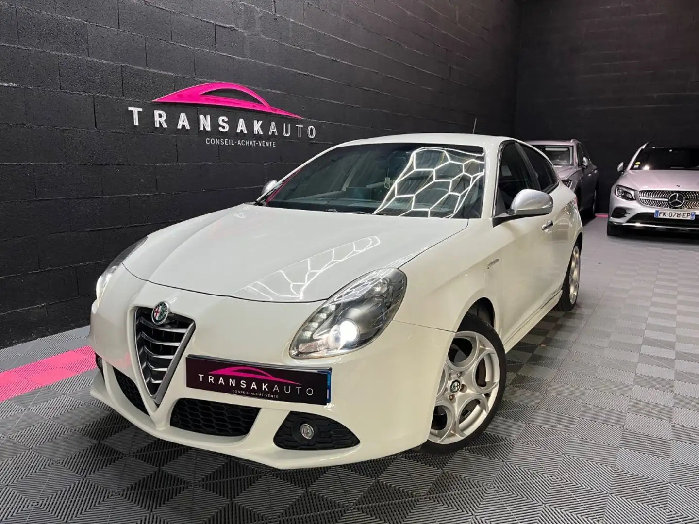 Alfa Romeo Giulietta 1.4 TB MultiAir 170 ch SS Distinctive / DISTRIB MULTI AIR REV COMPLETE OK Wit - 1