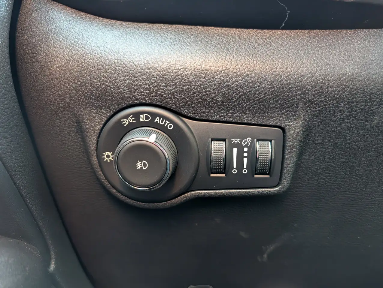 Jeep Compass снимка Jeep Compass