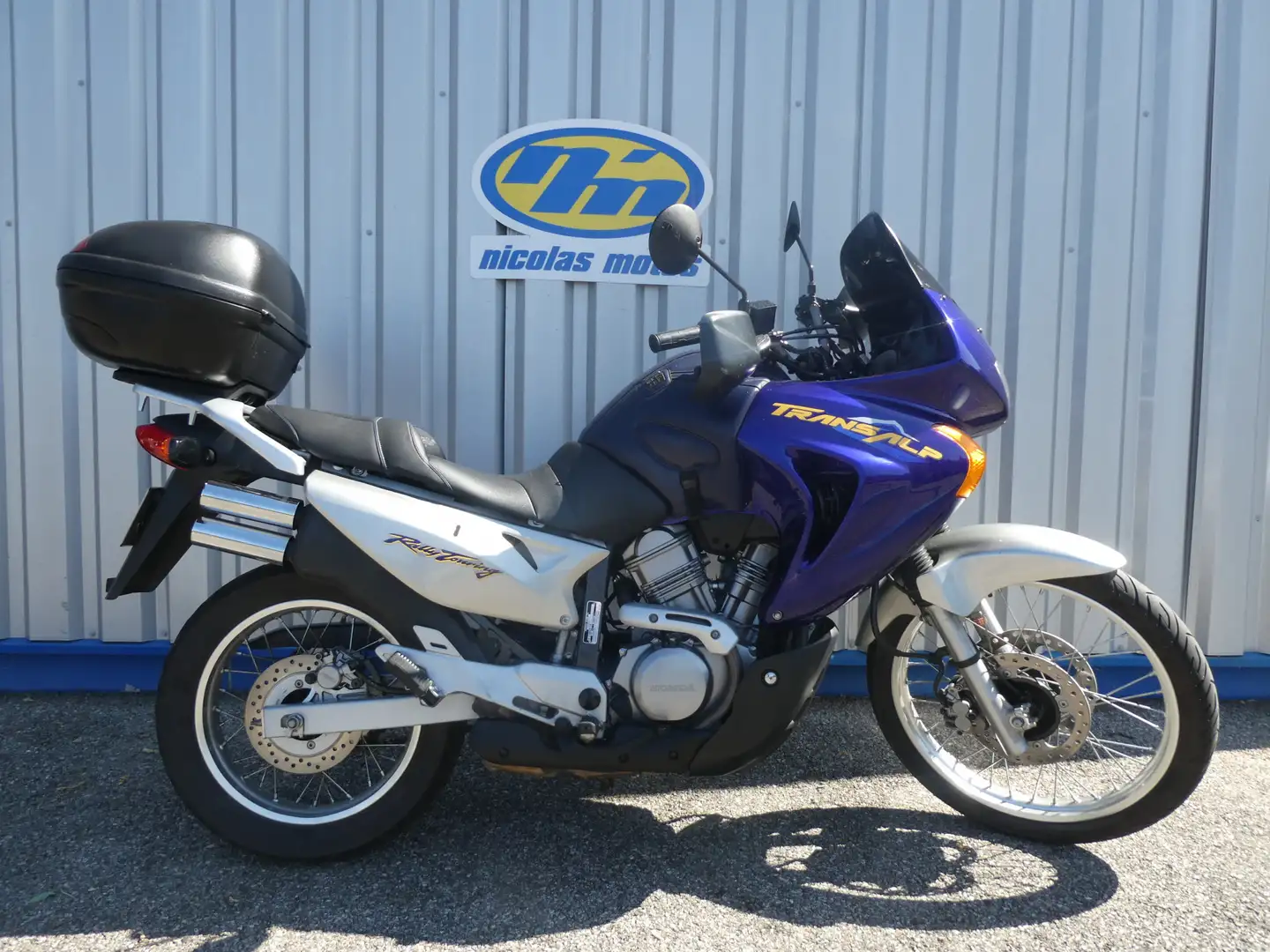 Honda Transalp Modrá - 1