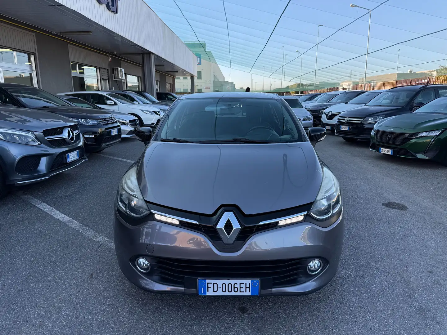 Renault Clio Clio 5p 1.5 dci /EURO 6 / CINGHIA FATTA Gris - 2