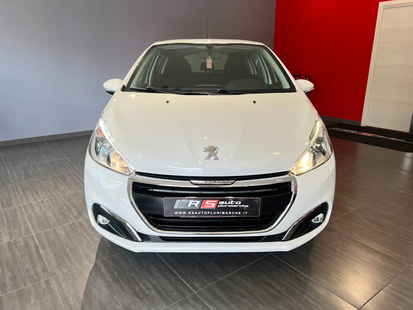 Peugeot 208 208 5p 1.2 puretech Allure gpl 82cv Blanc - 2