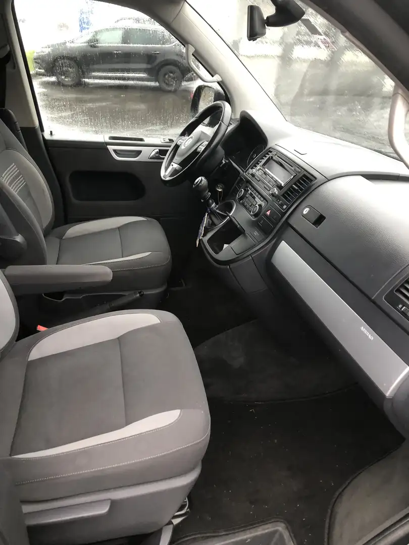 Volkswagen T5 Multivan Austauschmoto TÜV neu - 1