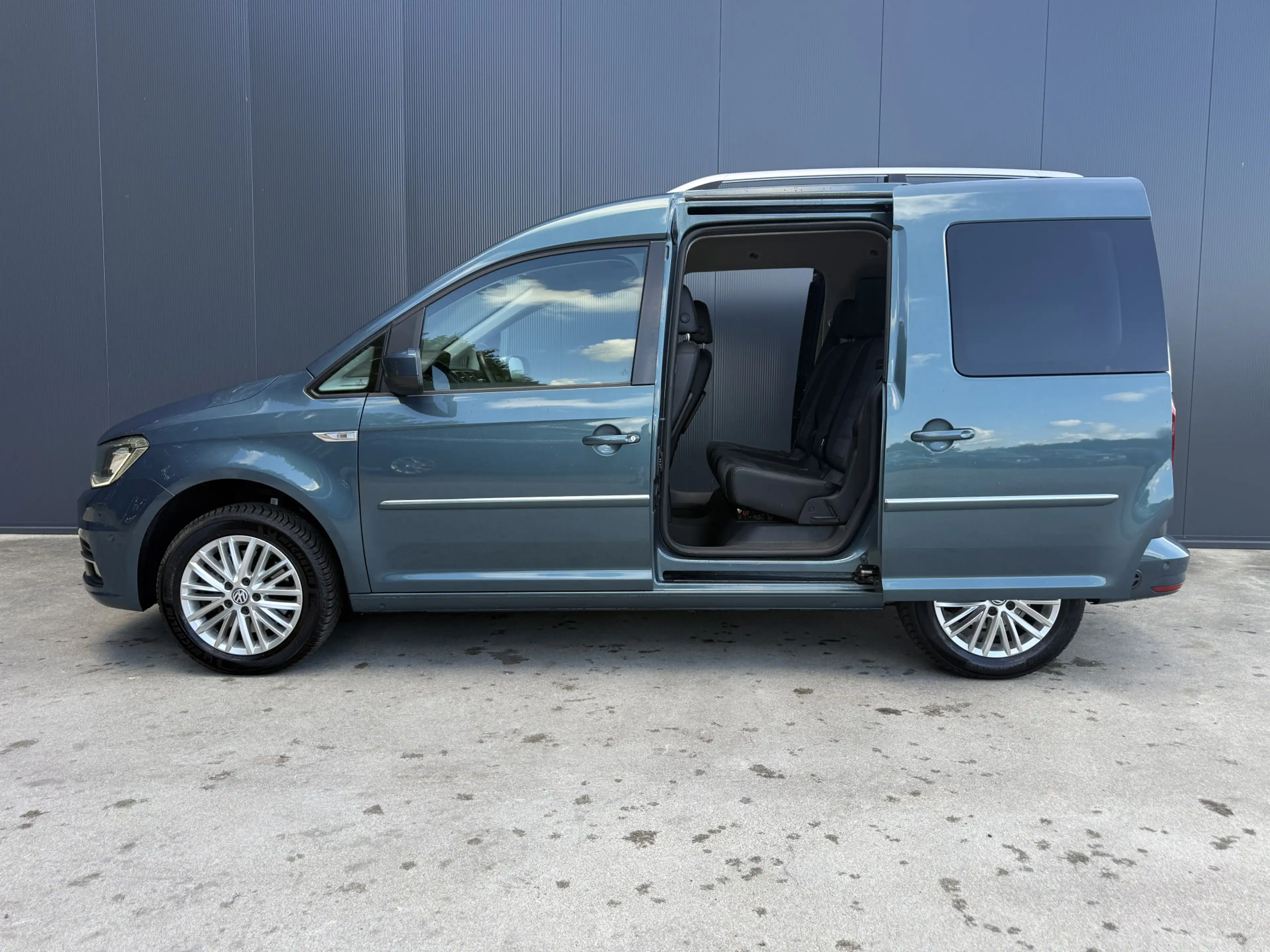 Volkswagen Caddy 1.4 TSI AUTOMAAT HIGHLINE LPG 115R NAVI ATREKHAAK — photo 4