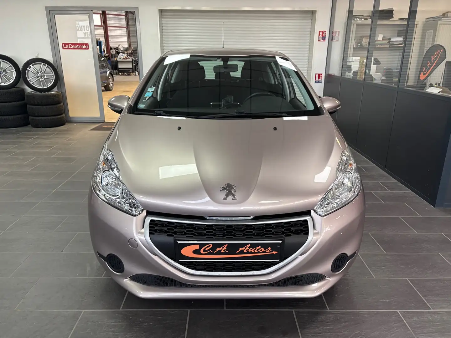 Peugeot 208 1.6 E-HDI FAP BUSINESS 5P - 2
