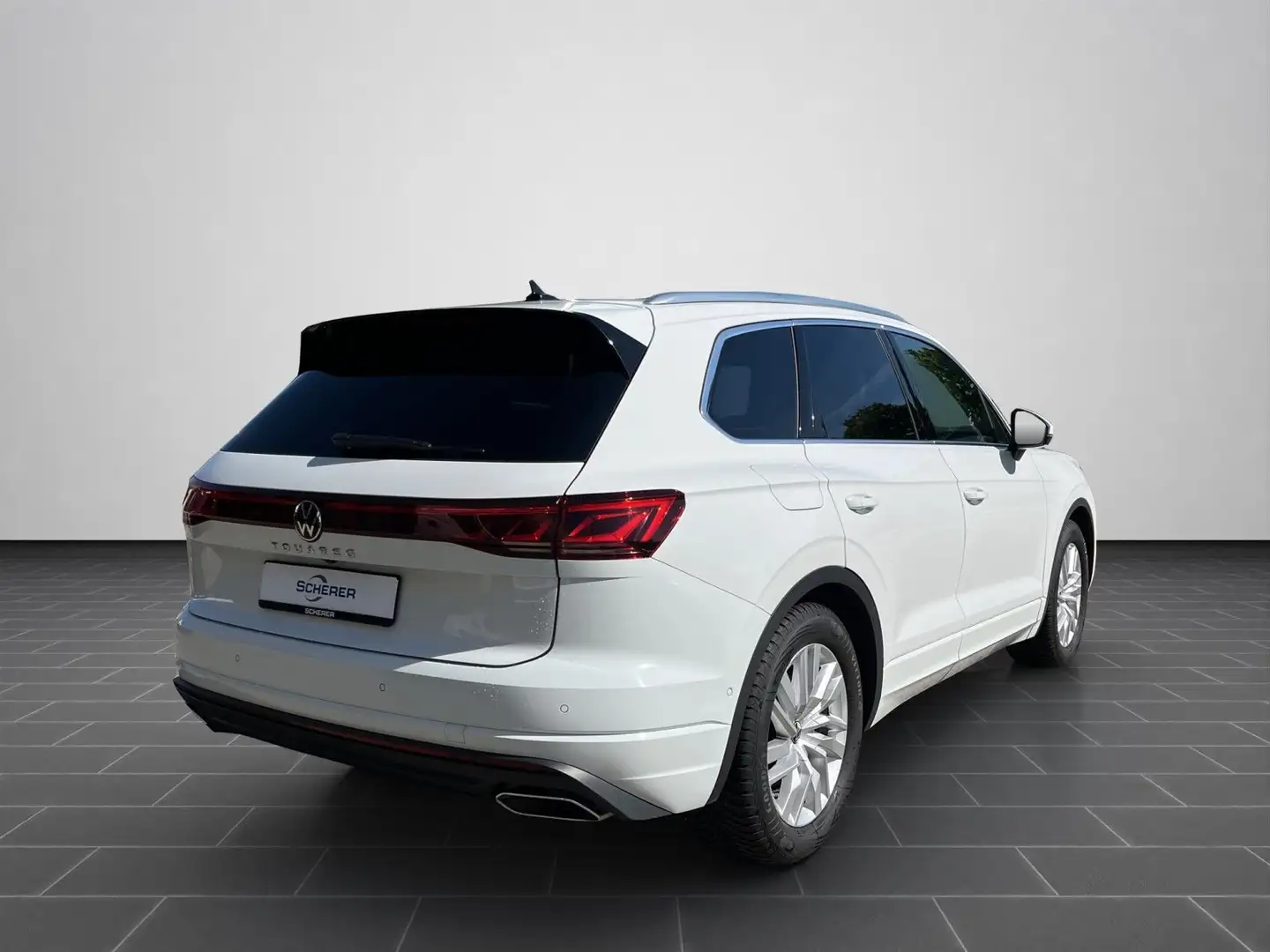 Volkswagen Touareg 3.0 TDI *Elegance* DSG 4M. AHK Luftf. Ka Weiß - 2