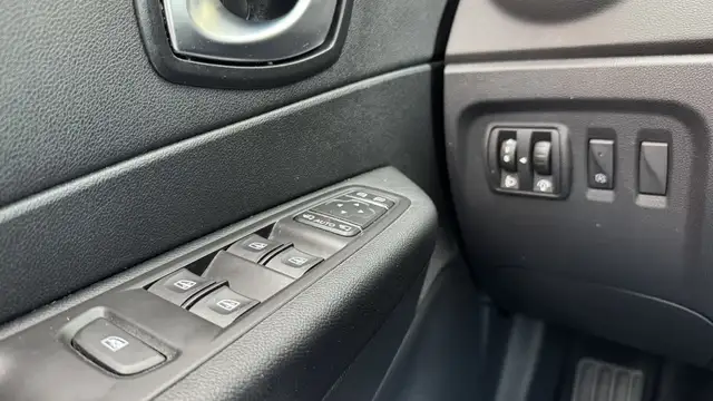 Renault Captur view 18