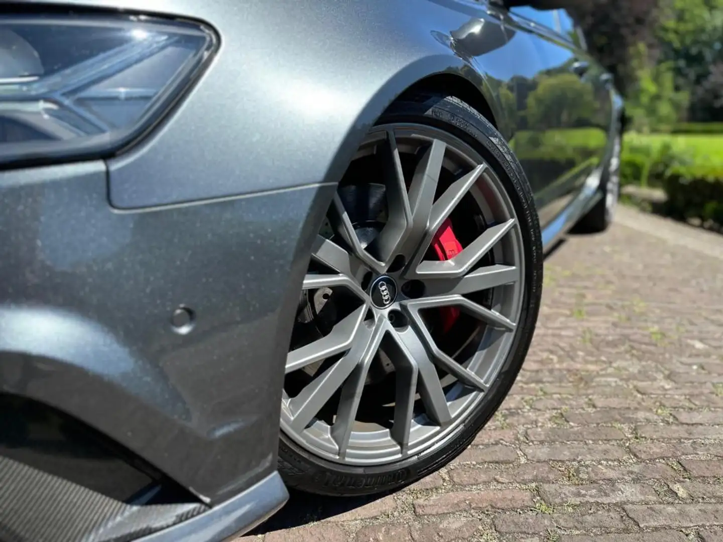 Audi RS6 A6 Avant 4.0 TFSI | Carbon | B&O | HUD | Pano | RS Grijs - 2