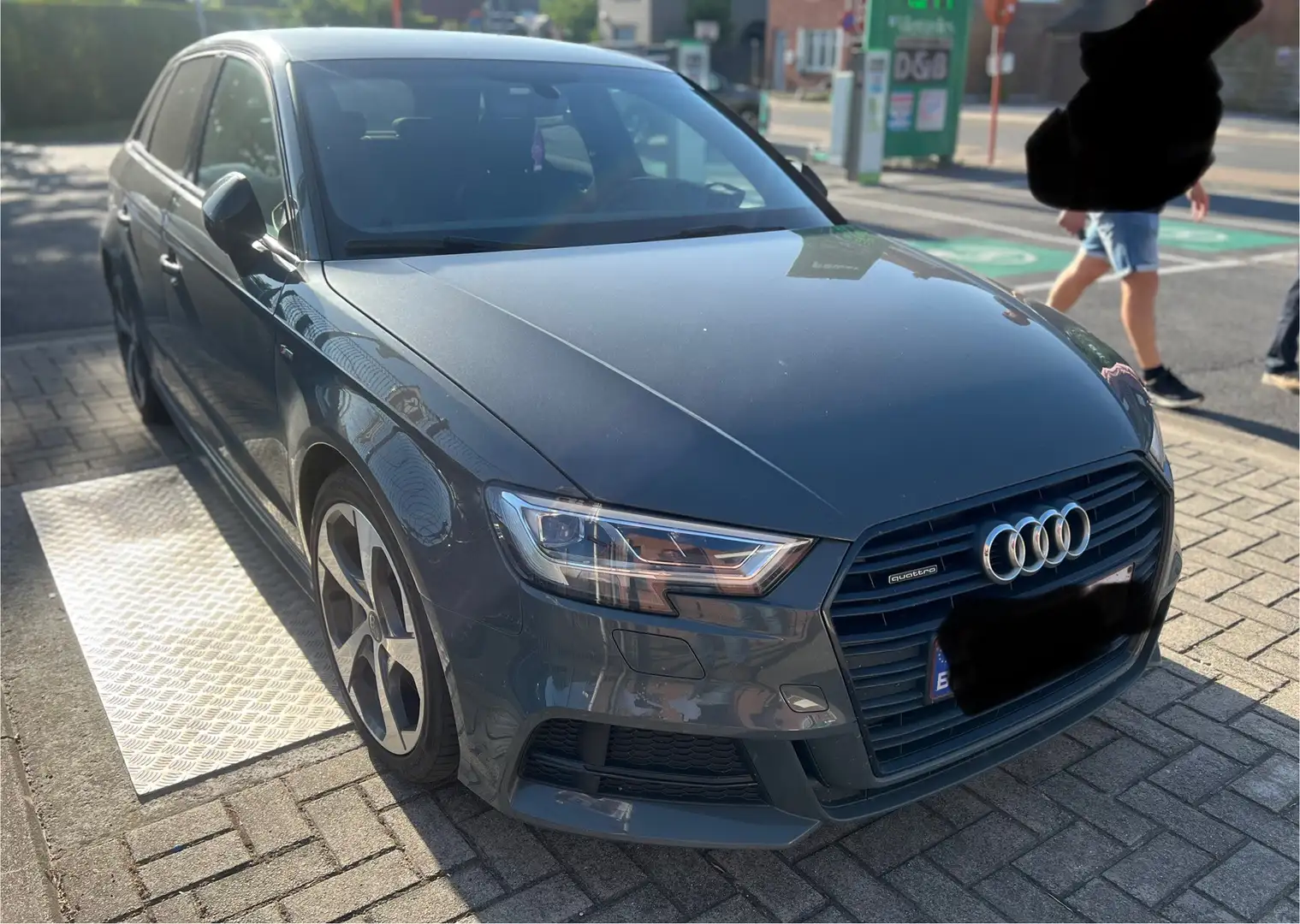 Audi A3 A3 2.0 TDI Limousine quattro S tronic sport Gris - 2