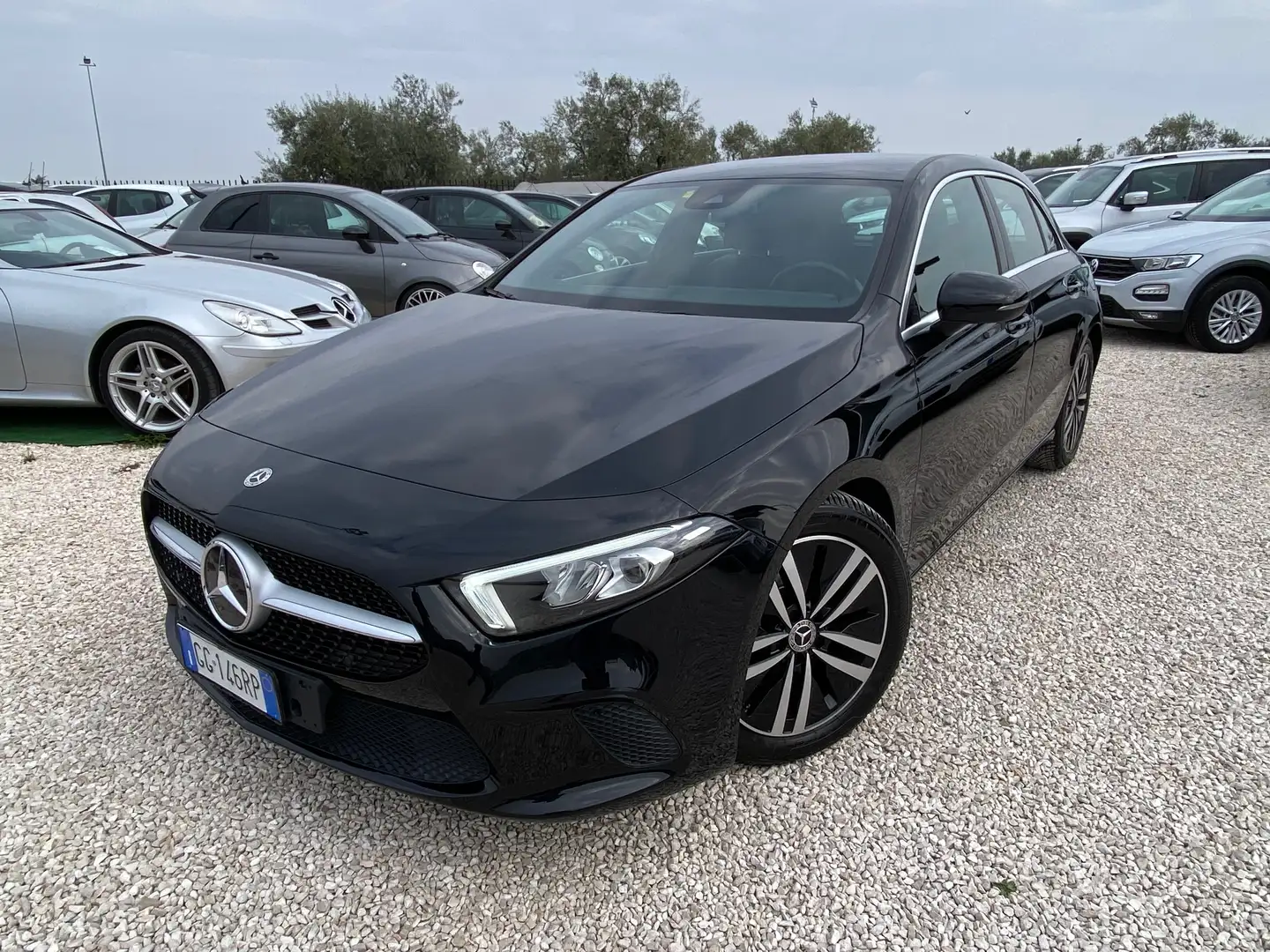 Mercedes-Benz A 180 A 180 d Sport auto Zwart - 1