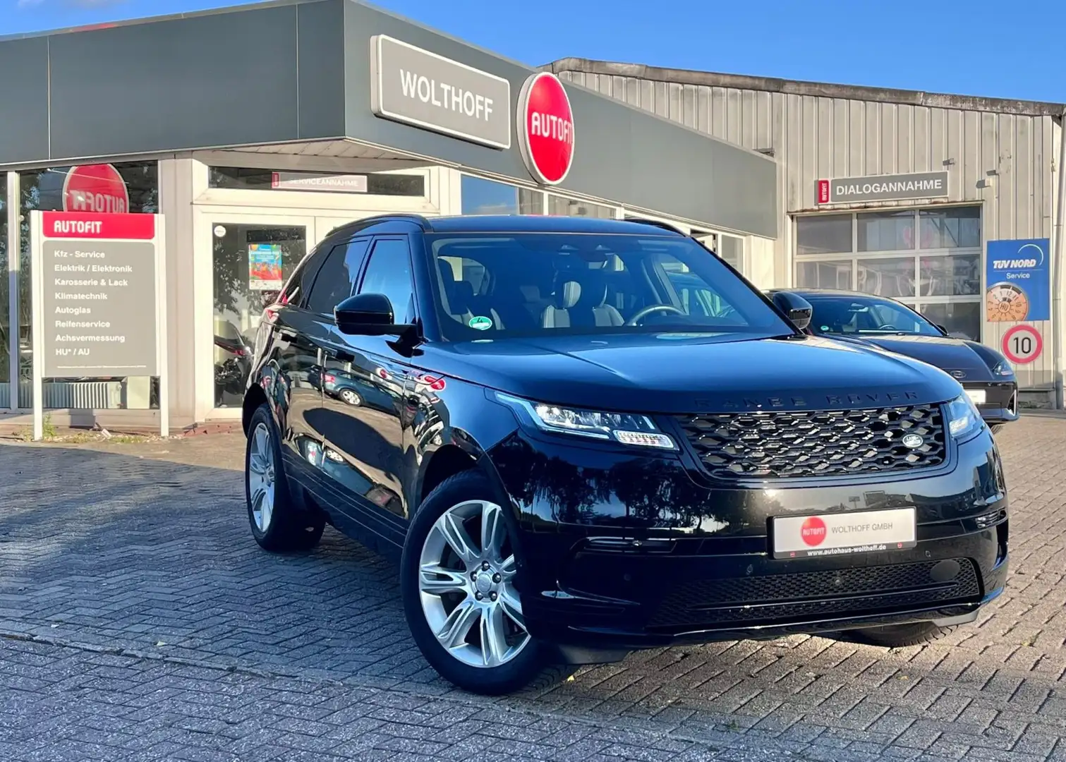 Land Rover Range Rover Velar Velar P400e Plug-In Hybrid S/S Schwarz - 1