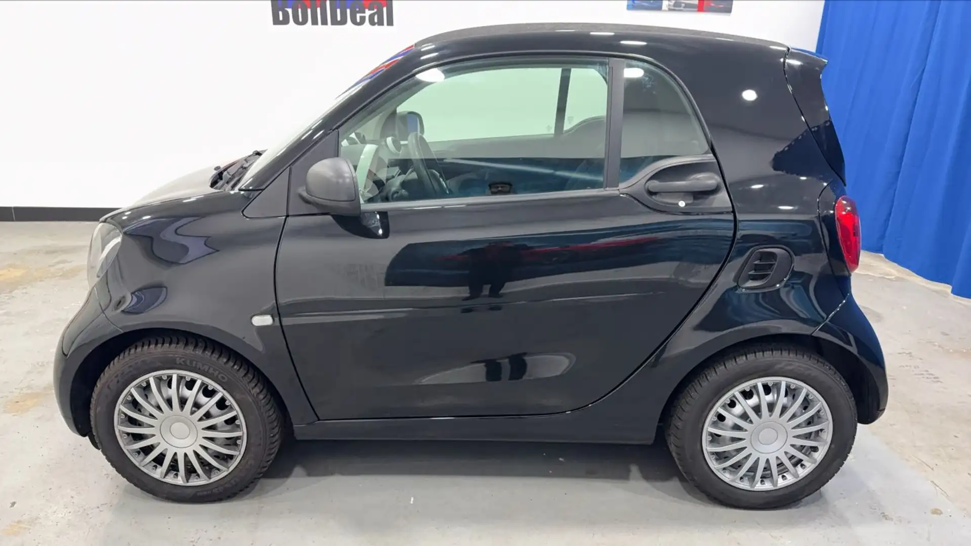 smart forTwo Coupe III 1.0 71 Pure Noir - 2