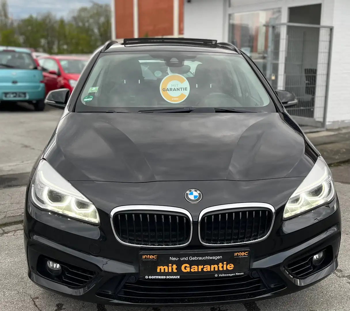 BMW 218 218 i TOP PANORAMA KLIMAUT SCHECKHEFT NAVI Schwarz - 1