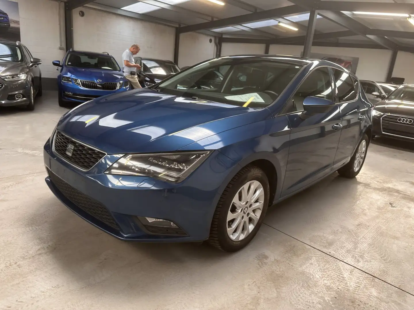 SEAT Leon Leon ST 1.4 TGI Start Bleu - 1