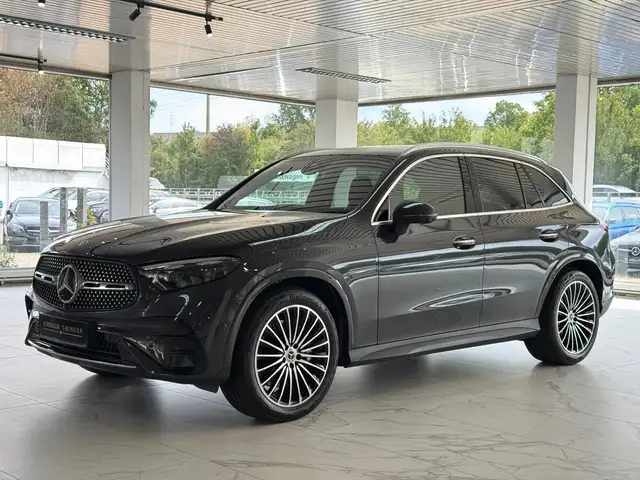 Mercedes-Benz 300 main image