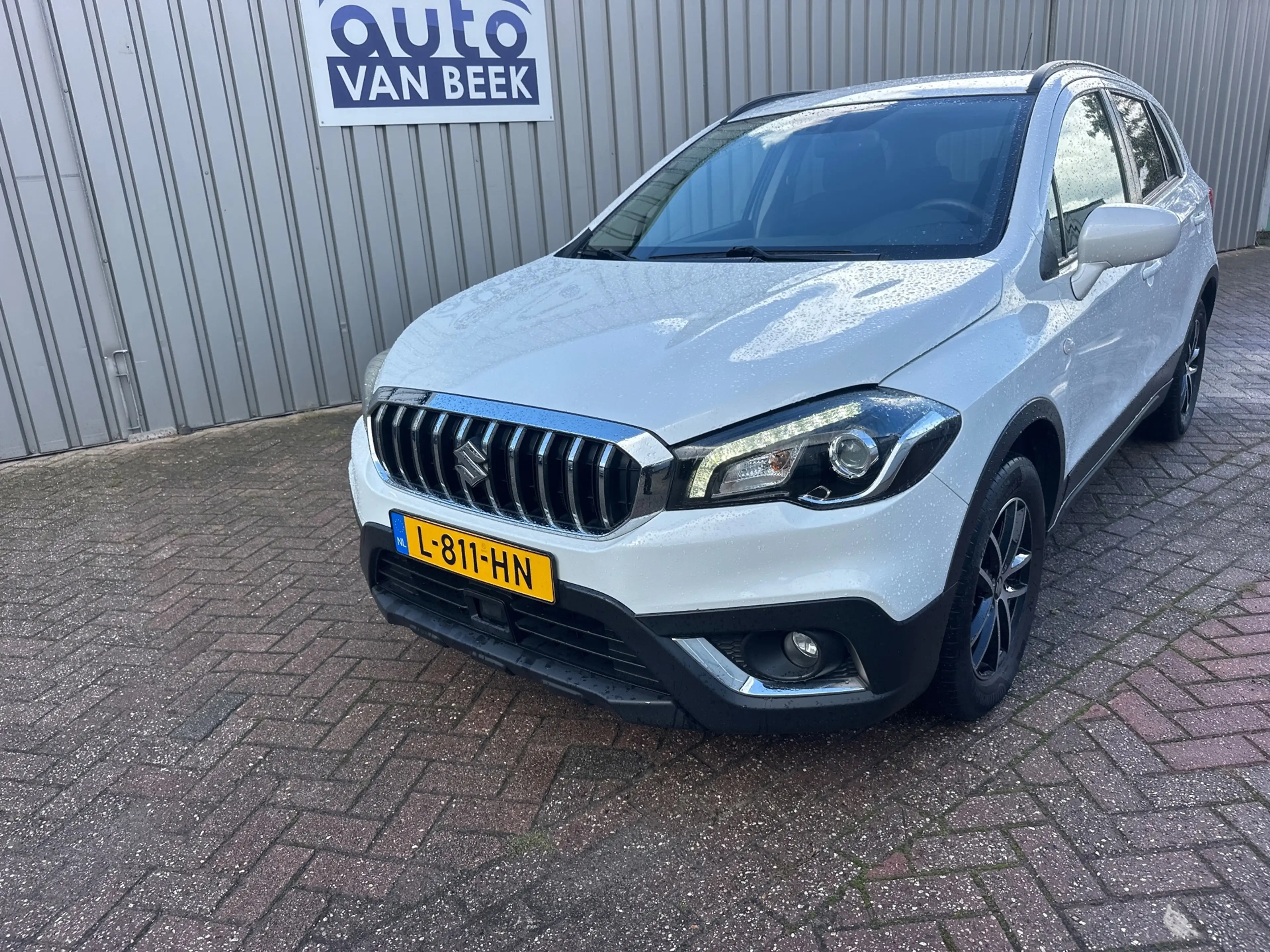 Suzuki S-Cross 1.4 Boosterjet Comfort Smart Hybrid — photo 10