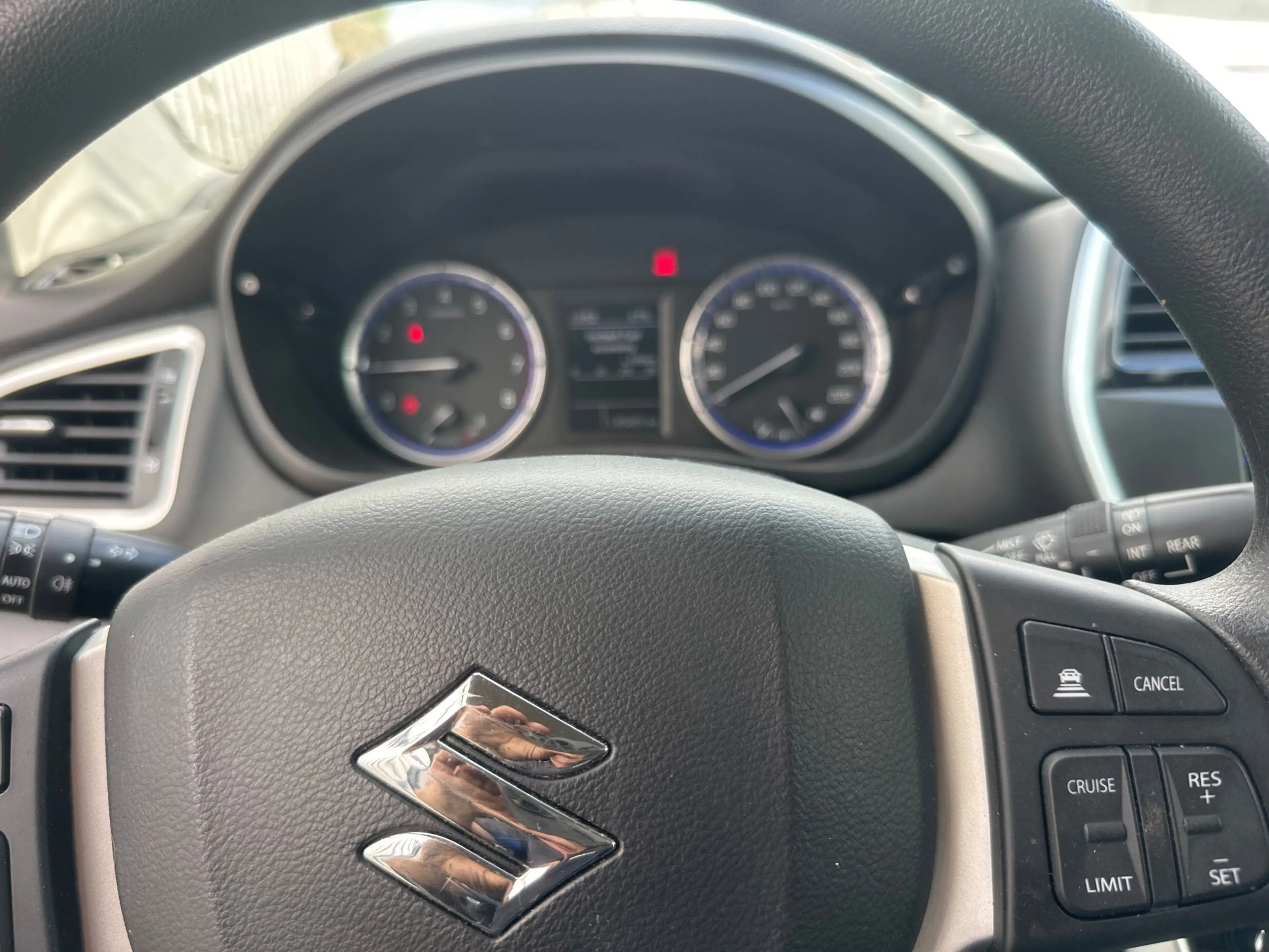 Suzuki S-Cross 1.4 Boosterjet Comfort Smart Hybrid — photo 5