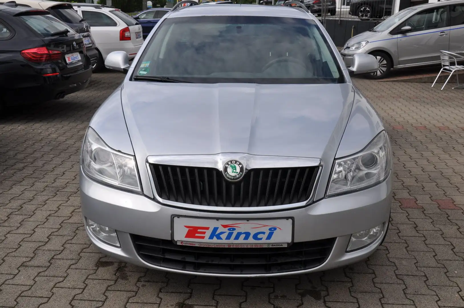 Skoda Octavia Combi Ambiente Silver - 2