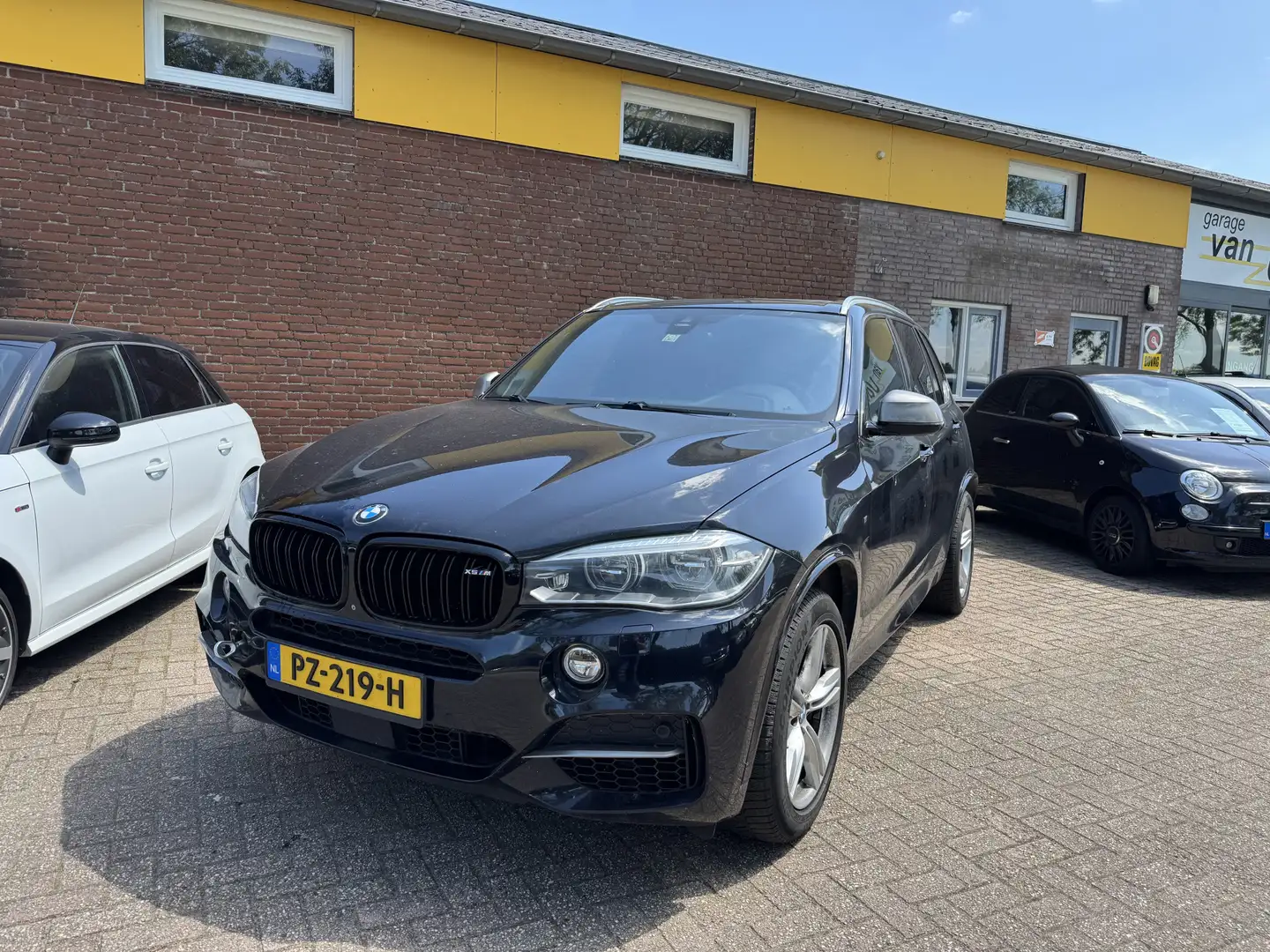 BMW X5 M50d MOTOR DEFECT! Panodak HeadUp EXCL BPM €15500, Zwart - 1