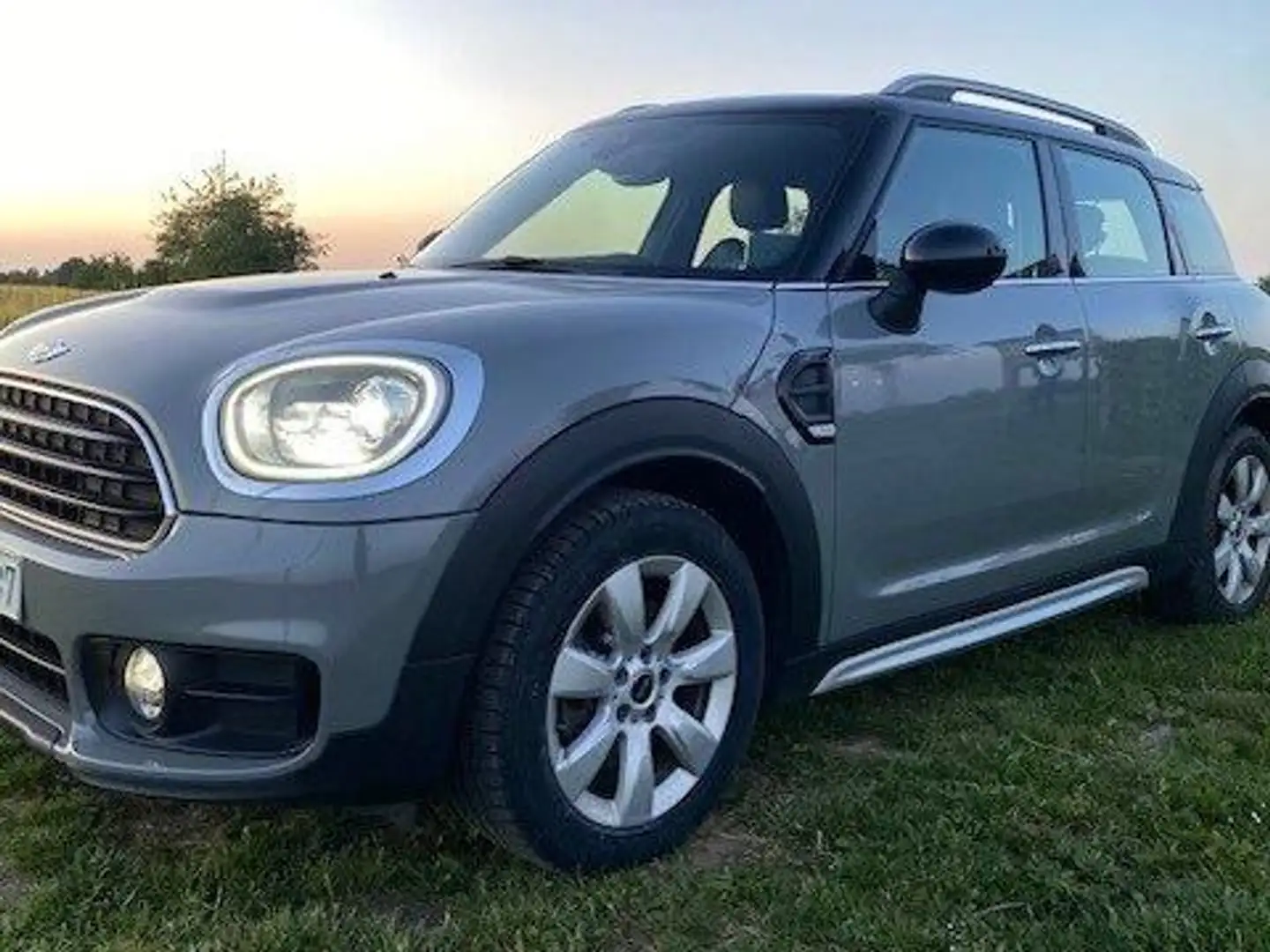MINI Cooper D Countryman LED.CARPLAY.SOUNDROOF.LIGNE SPORT... Grijs - 1