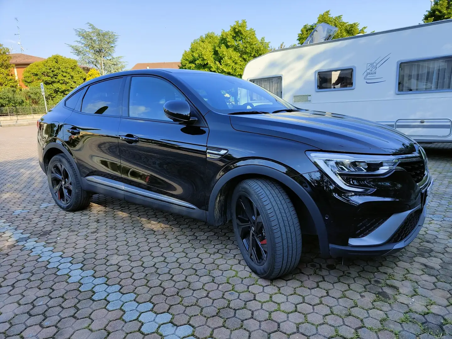 Renault Arkana Arkana 1.6 E-Tech full hybrid R.S. Line 145cv Nero - 2