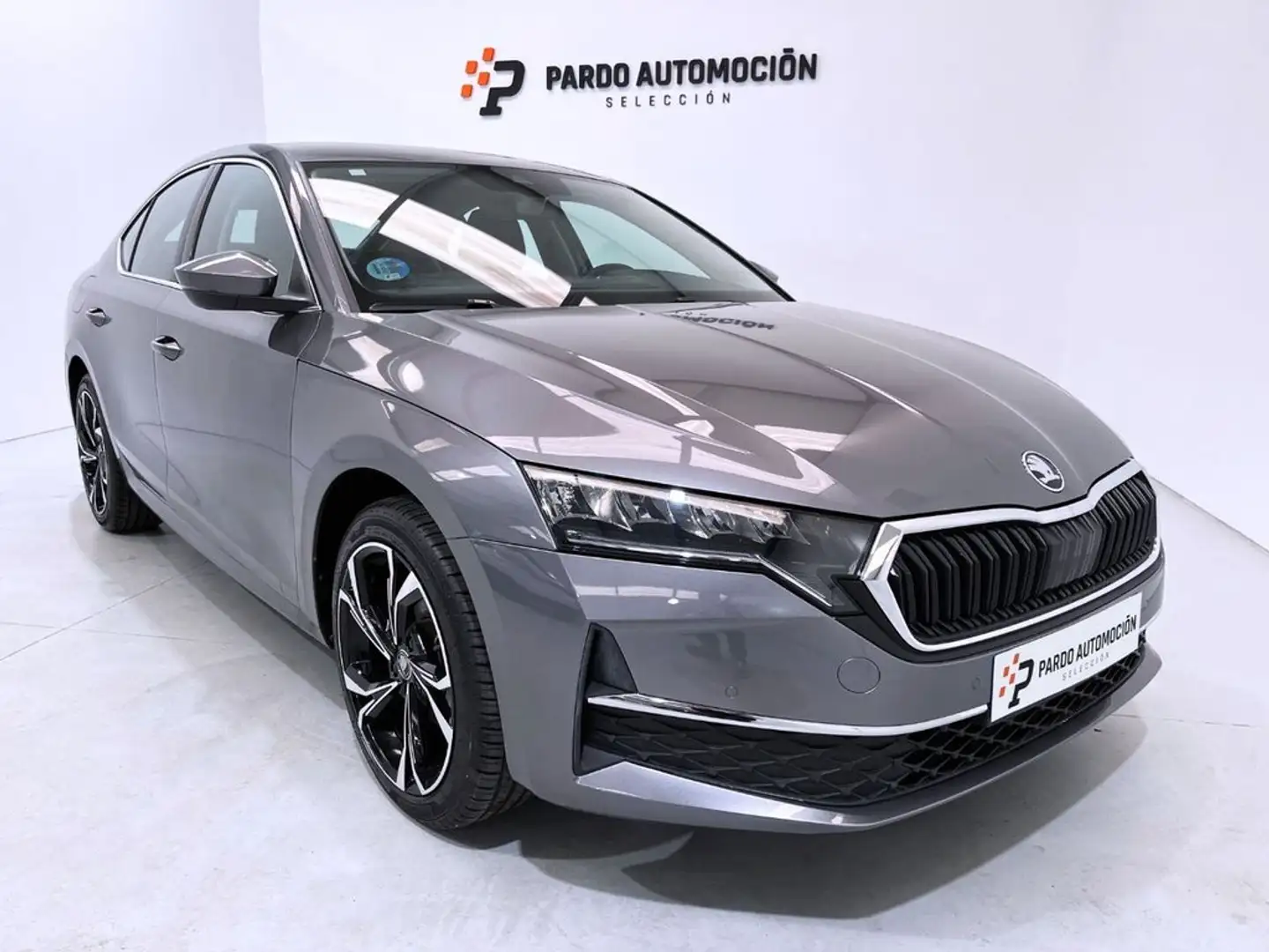 Skoda Octavia 1.5 TSI 110kW150CV mHEV DSG Selection Gris - 1
