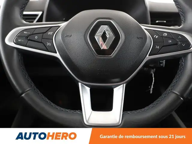 Renault Clio view 19