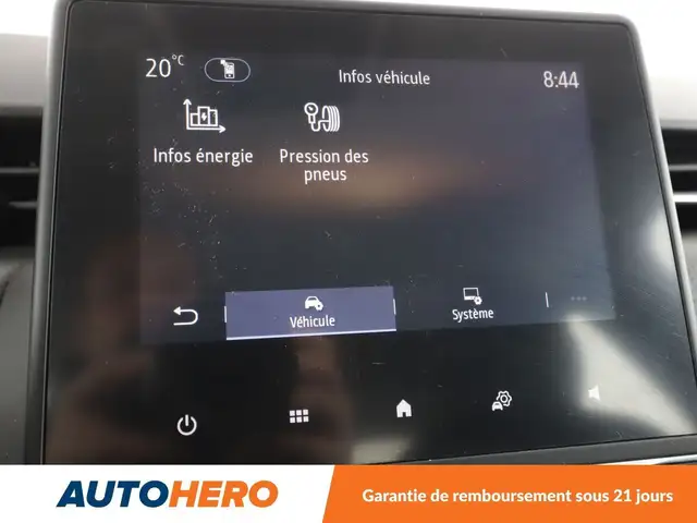 Renault Clio view 24