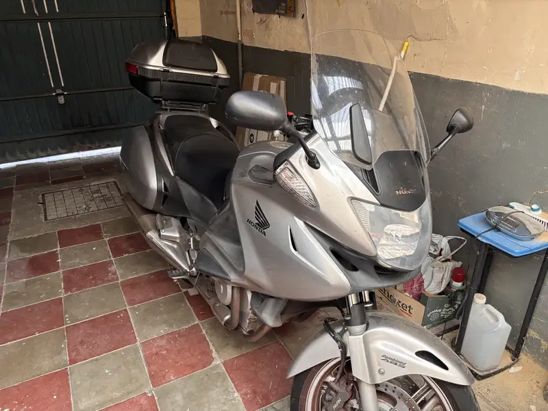 Honda NT 700 V Deauville