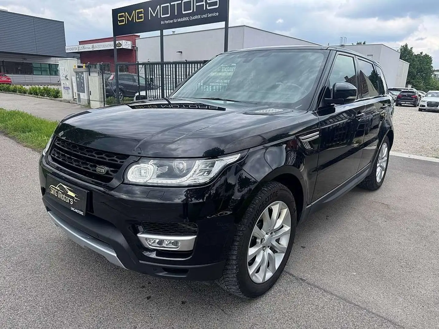 Land Rover Range Rover Sport 3,0 TDV6 HSE Schwarz - 2
