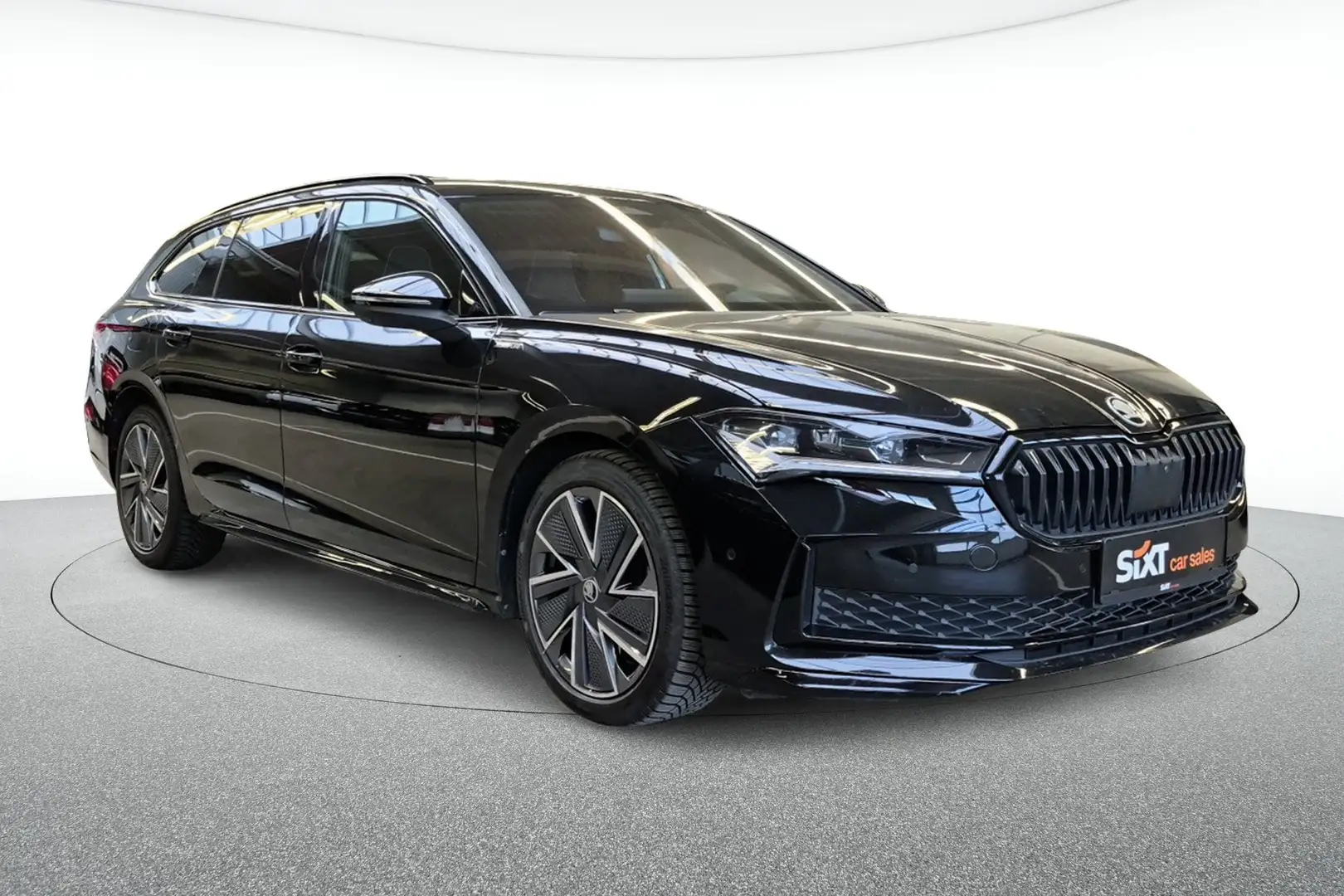 Skoda Superb Combi Sportline|Pano|AHK|HeadUp|MatrixLED Schwarz - 1