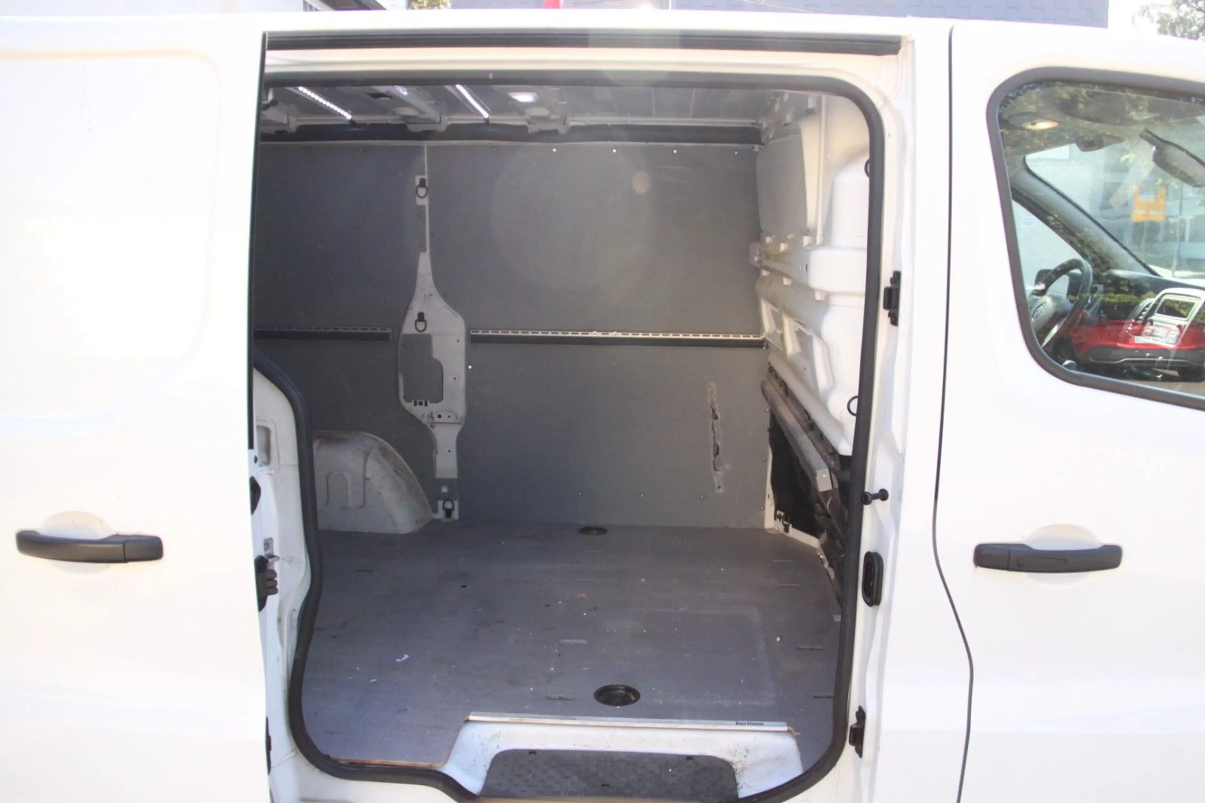 Renault Trafic Kasten L1H1 2,7t Komfort — photo 12