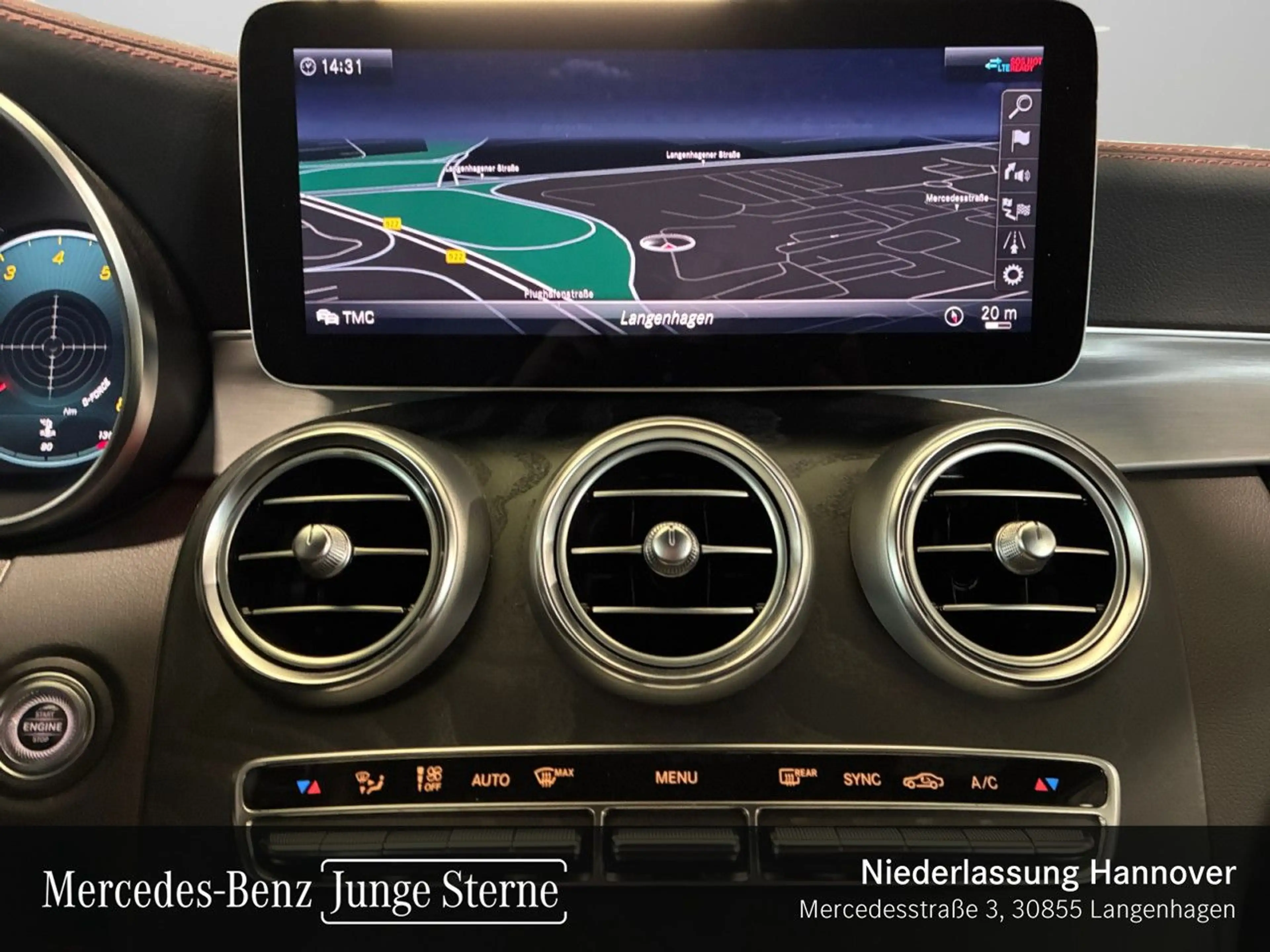 Mercedes-Benz C 400 Coupé 4M AMG+NIGHT+360+AHK+MULTIBEAM+19"+9G — photo 15
