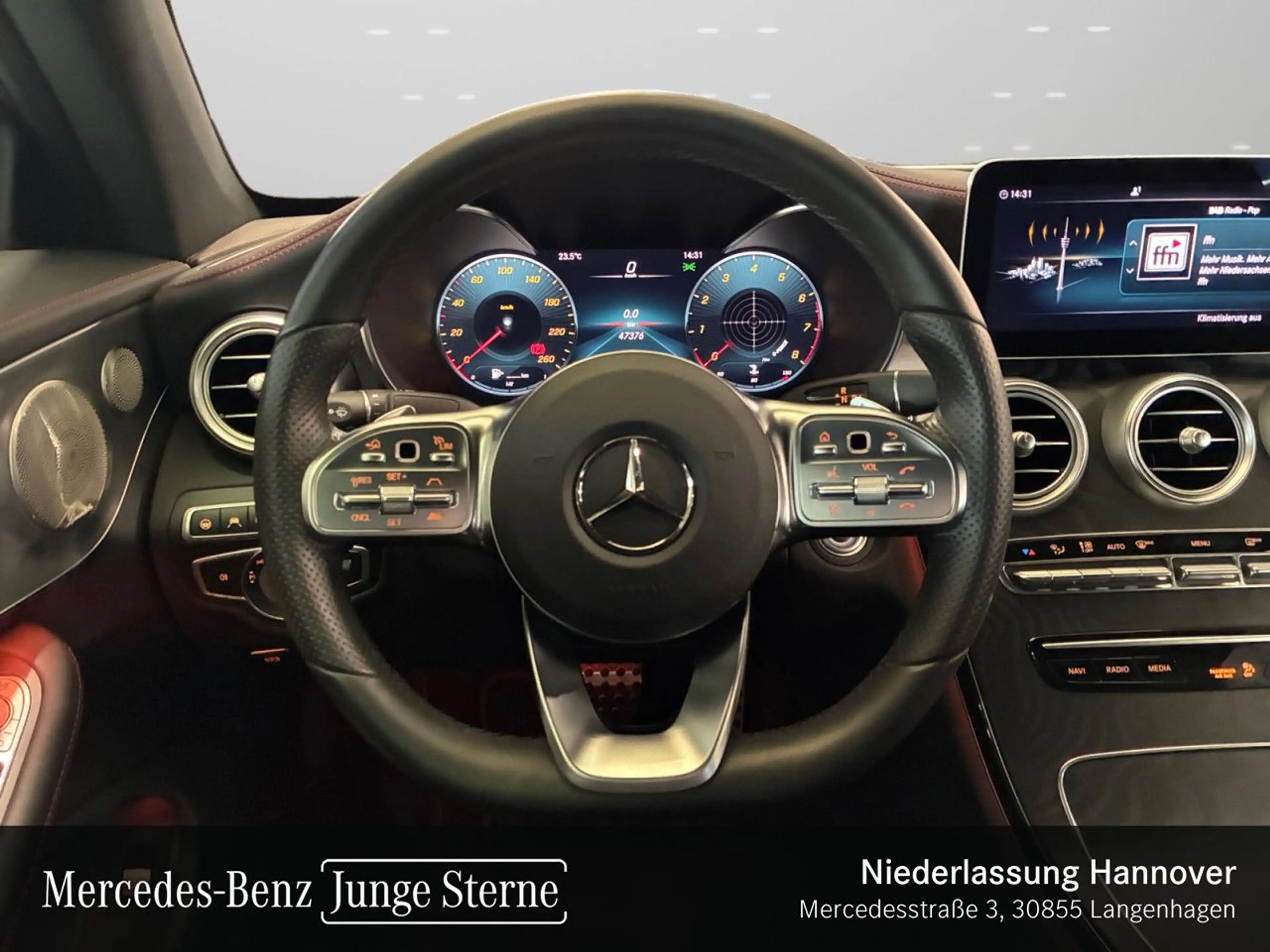 Mercedes-Benz C 400 Coupé 4M AMG+NIGHT+360+AHK+MULTIBEAM+19"+9G — photo 13