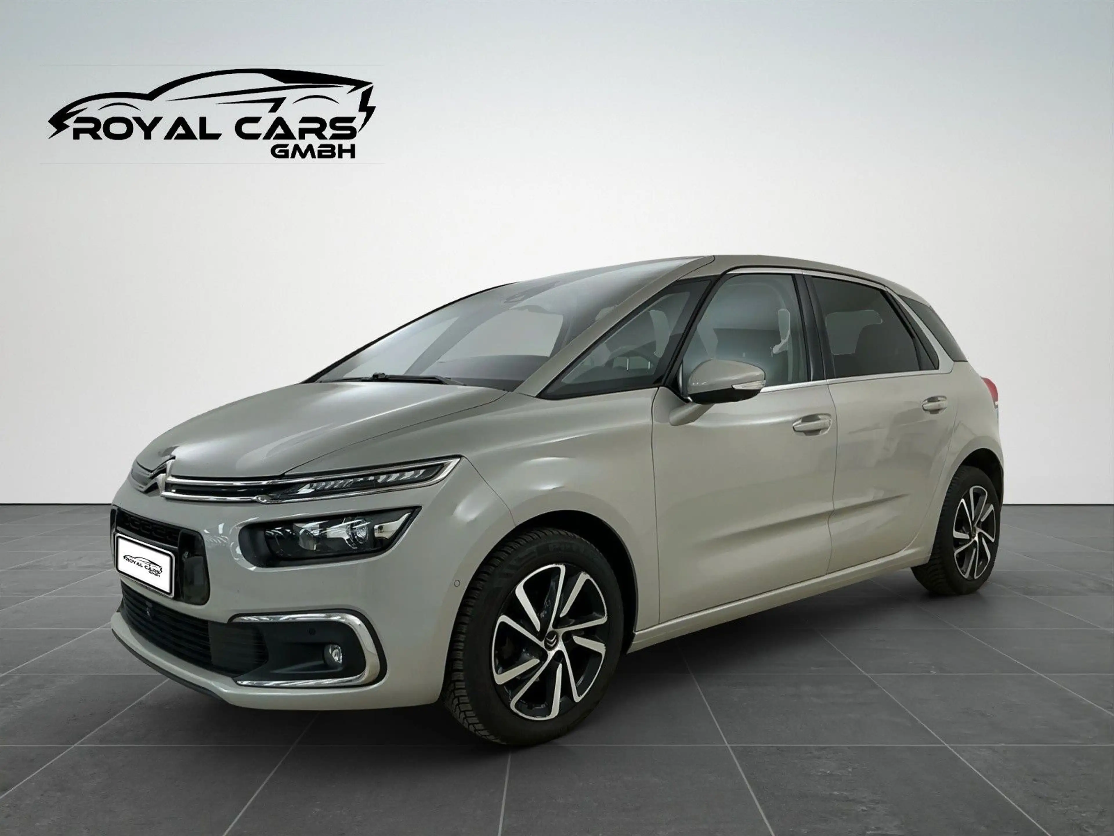Citroen C4 Picasso /Spacetourer Shine
