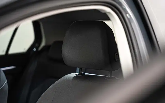Volkswagen Golf view 9