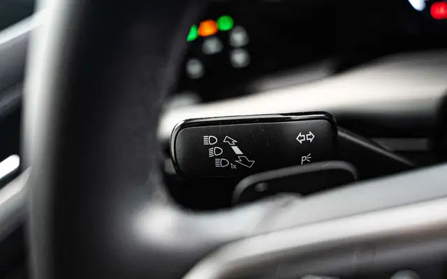 Volkswagen Golf view 22
