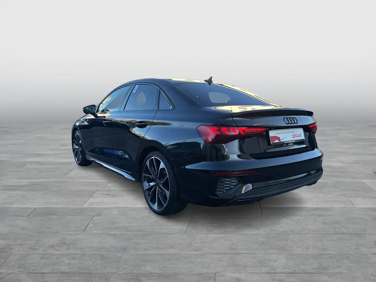 Audi A3 35 S LINE BLACKPAK AHK B&O ACC LM19 NAVI+ Schwarz - 2