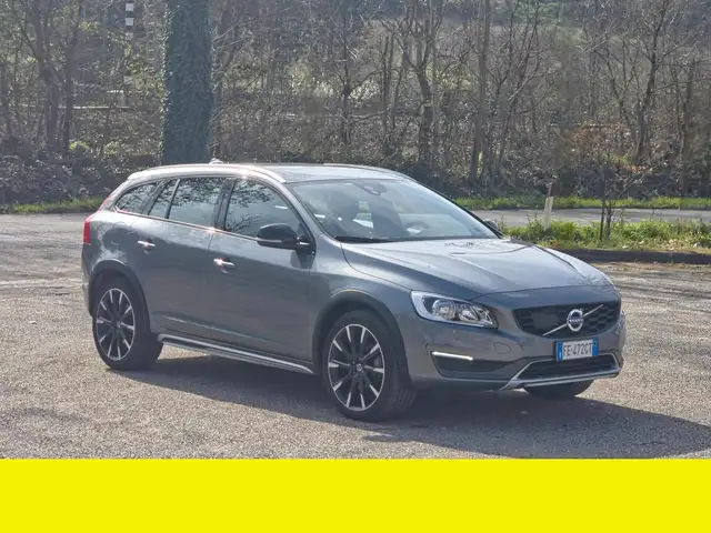 Volvo V60 Cross Country