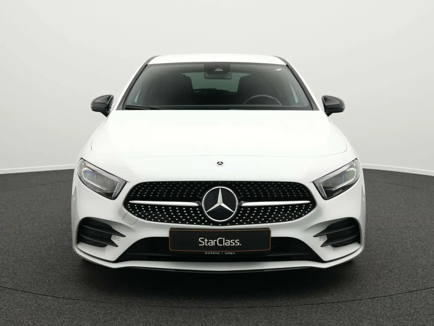Mercedes-Benz A 250 A 250 AMG-Line  AMG Line Navi/Styling/Autom./Klima Weiß - 2