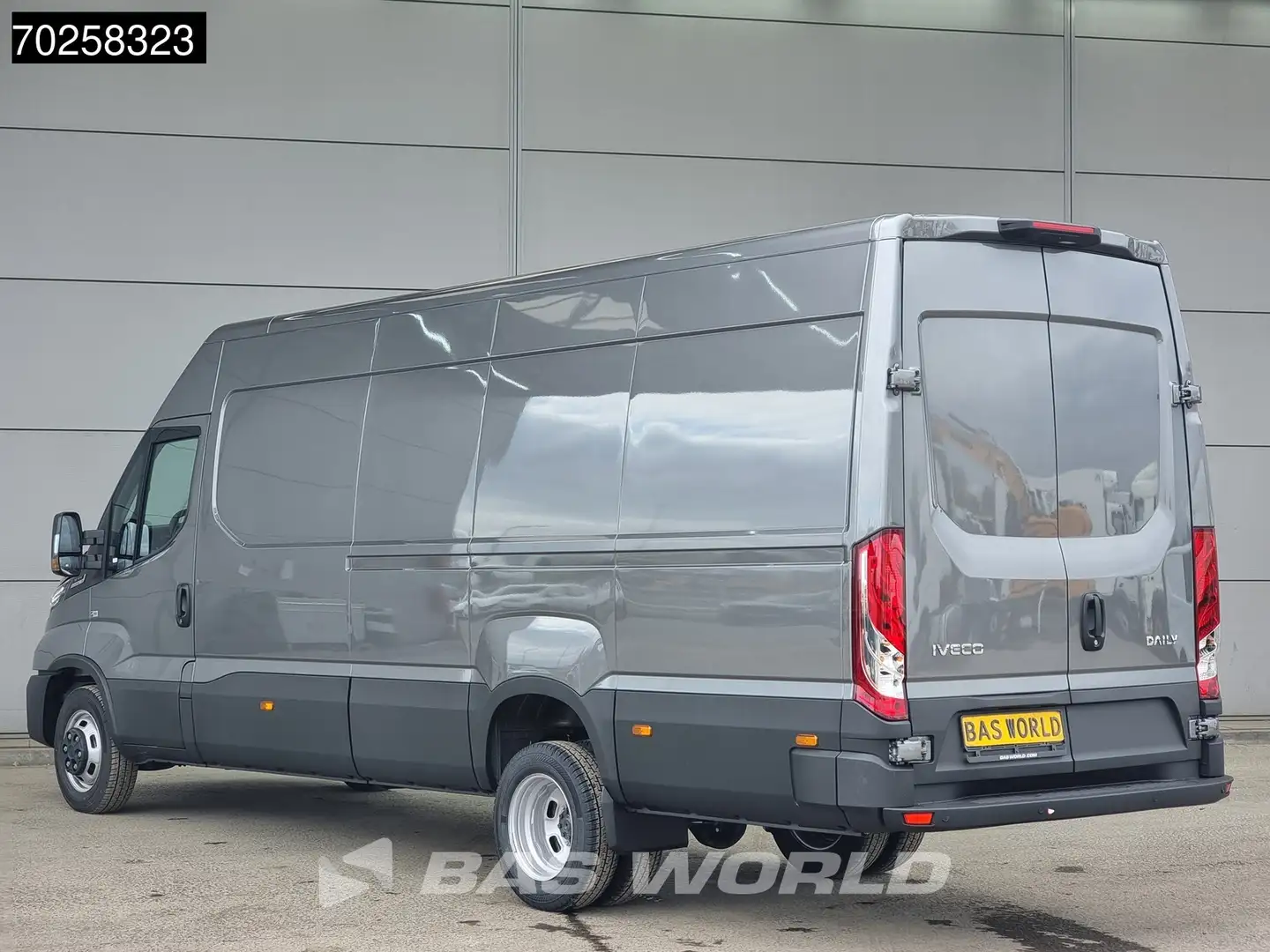 Iveco Daily 35C21 210PK 3.0L Automaat 2025 model L3H2 Dubbellu Gris - 2