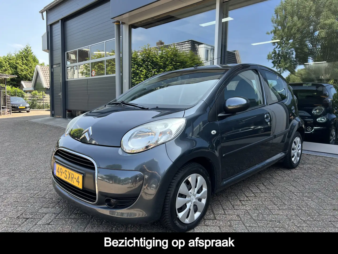 Citroen C1 1.0-12V Selection Airco, Centrale Deurvergrendelin Grijs - 1