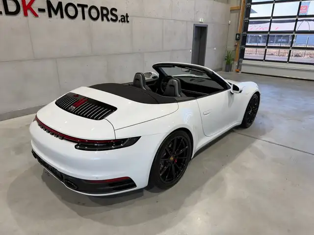 Porsche 992 Carrera 4S PDK Cabriolet / Approved / LED / BOSE Ansicht 6
