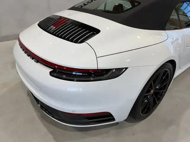 Porsche 992 Carrera 4S PDK Cabriolet / Approved / LED / BOSE Ansicht 20